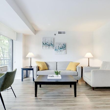 2Br Executive Apartment With Spacious Layout Arlington Exteriör bild